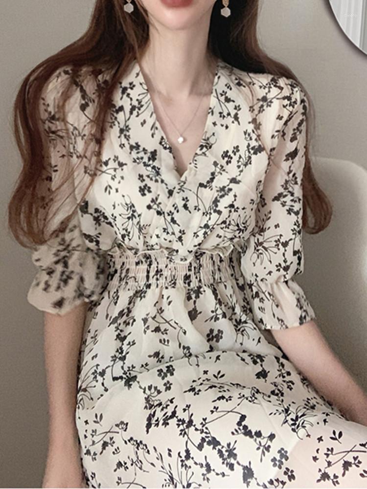 Casual Dresses Chiffon Summer Dress Women Vintage Korea Fashion Clothing Slim Elastic Waist A Line V Neck Elegant Office Lady Floral Chic, White dress women
Casual Dresses Chiffon Summer Dress Women Vintage Korea Fashion Clothing Slim Elastic Waist A Line V Neck Elegant Office Lady Floral Chic, White dress women
