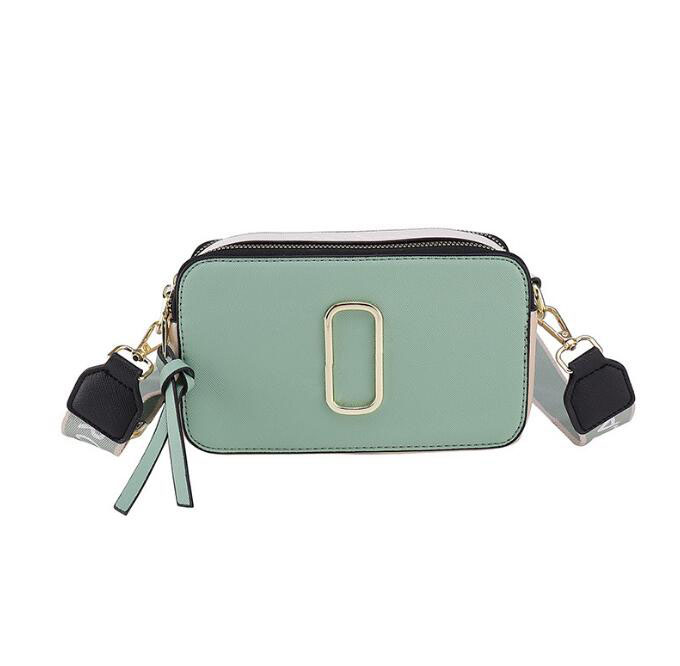 fashion new womens mens snapshot High texture ladies bag Handbag Famous Camera designer Small Crossbody purse mini small Women Shoulder Bags Messenger cross body, Blue
fashion new womens mens snapshot High texture ladies bag Handbag Famous Camera designer Small Crossbody purse mini small Women Shoulder Bags Messenger cross body, Blue