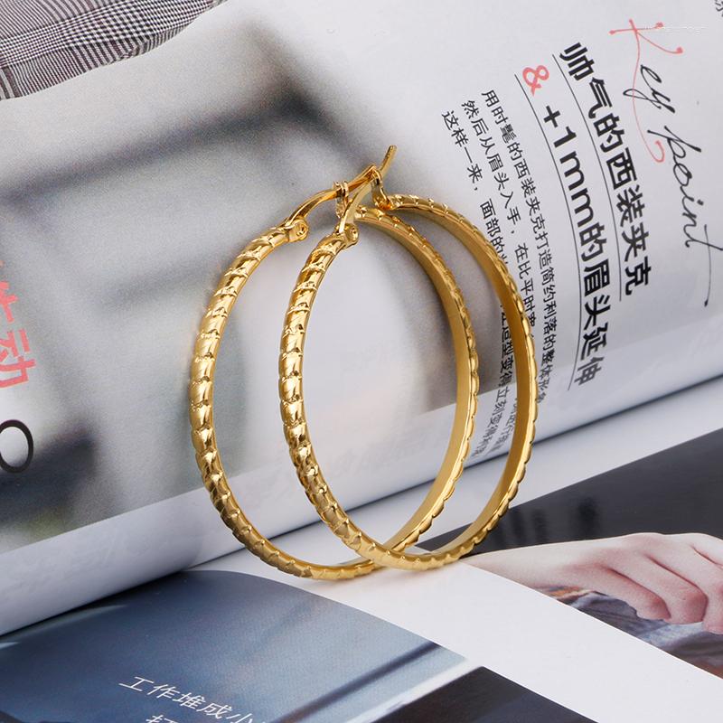 Hoop Earrings Golden Stainless Steel Circle Earring For Women Gold Color Hoops Ladies Round Ear Ring Fashion Jewelry CN 2022 TRENDY
Hoop Earrings Golden Stainless Steel Circle Earring For Women Gold Color Hoops Ladies Round Ear Ring Fashion Jewelry CN 2022 TRENDY