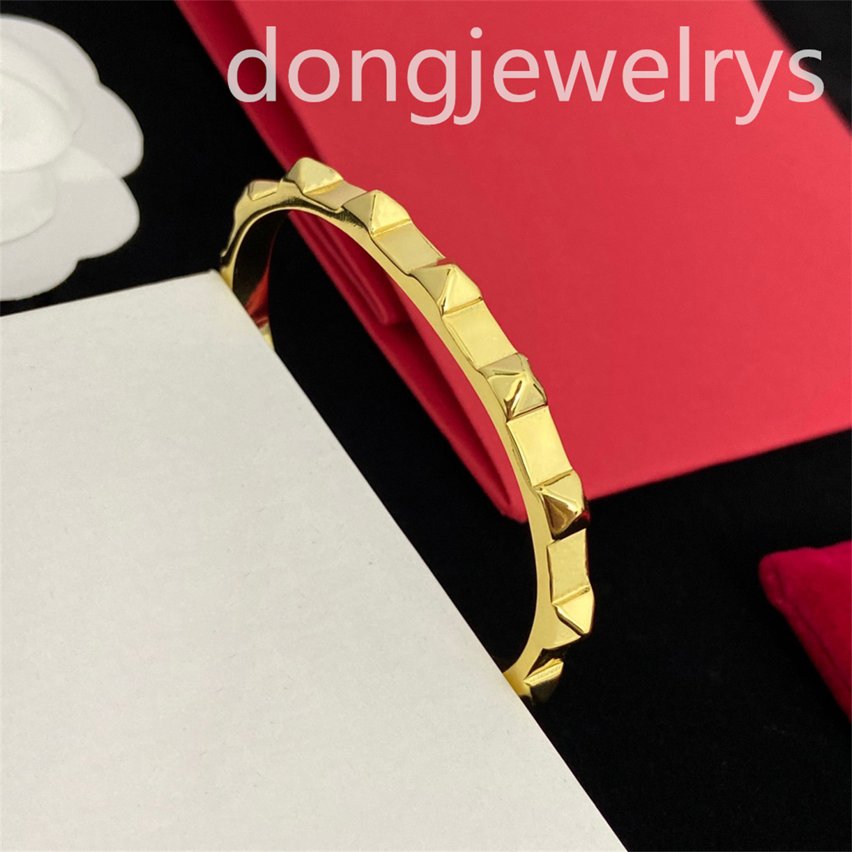 Bangle For Woman Fashionable Chain Bracelet Personality Trend Titanium Steel Bracelet High End Elegant Luxury Vintage Bracelets Dongjewelrys
Bangle For Woman Fashionable Chain Bracelet Personality Trend Titanium Steel Bracelet High End Elegant Luxury Vintage Bracelets Dongjewelrys