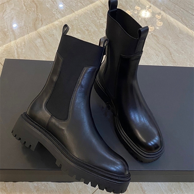 Boots Maxdutti Shoes Woman England Style High Street Retro Spring And Autumn Cowhide Chelsea Women Casual Fashion 221010, No boxes
Boots Maxdutti Shoes Woman England Style High Street Retro Spring And Autumn Cowhide Chelsea Women Casual Fashion 221010, No boxes