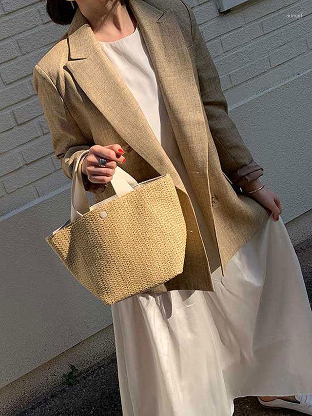 Evening Bags 2022 Rural Style Woven Retro Leisure Portable Straw Summer Seaside Beach Vacation Handbags Bag For Women, Beige
Evening Bags 2022 Rural Style Woven Retro Leisure Portable Straw Summer Seaside Beach Vacation Handbags Bag For Women, Beige