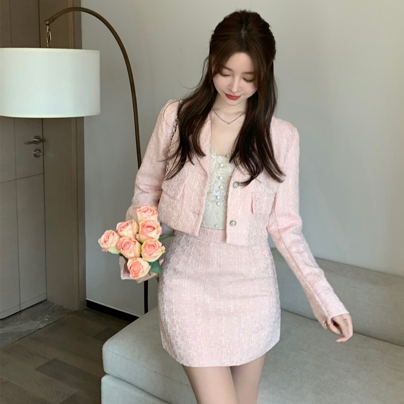 Two Piece Dress Small Fragrance Tweed Set Spring Autumn Women' Outfits Long Sleeve Coat Crop Top High Waist Bodycon Skirt Suits 221010, Pink
Two Piece Dress Small Fragrance Tweed Set Spring Autumn Women' Outfits Long Sleeve Coat Crop Top High Waist Bodycon Skirt Suits 221010, Pink