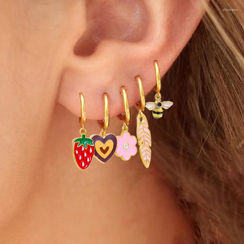 Hoop Earrings Enamel Color Feather Strawberry Heart Flower For Women Sweet Lovely Charms With Ear Buckle Hoops Girls Gift
Hoop Earrings Enamel Color Feather Strawberry Heart Flower For Women Sweet Lovely Charms With Ear Buckle Hoops Girls Gift