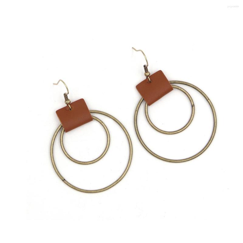 Dangle Earrings 2022 Double Large Small Circle Anti Iron Leather Loop Hanging Hoop Drop For Women
Dangle Earrings 2022 Double Large Small Circle Anti Iron Leather Loop Hanging Hoop Drop For Women