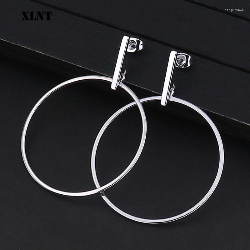 Hoop Earrings XLNT Golden Silver Color For Women Hollow Round Circle Statement Ear Jewelry Gift Party Wedding Brincos
Hoop Earrings XLNT Golden Silver Color For Women Hollow Round Circle Statement Ear Jewelry Gift Party Wedding Brincos