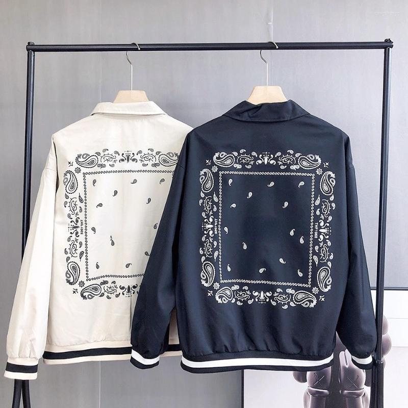 Men's Jackets Spring And Autumn Men's Jacket Cashew Flower Embroidered Letters Short Fashion, Beige
Men's Jackets Spring And Autumn Men's Jacket Cashew Flower Embroidered Letters Short Fashion, Beige