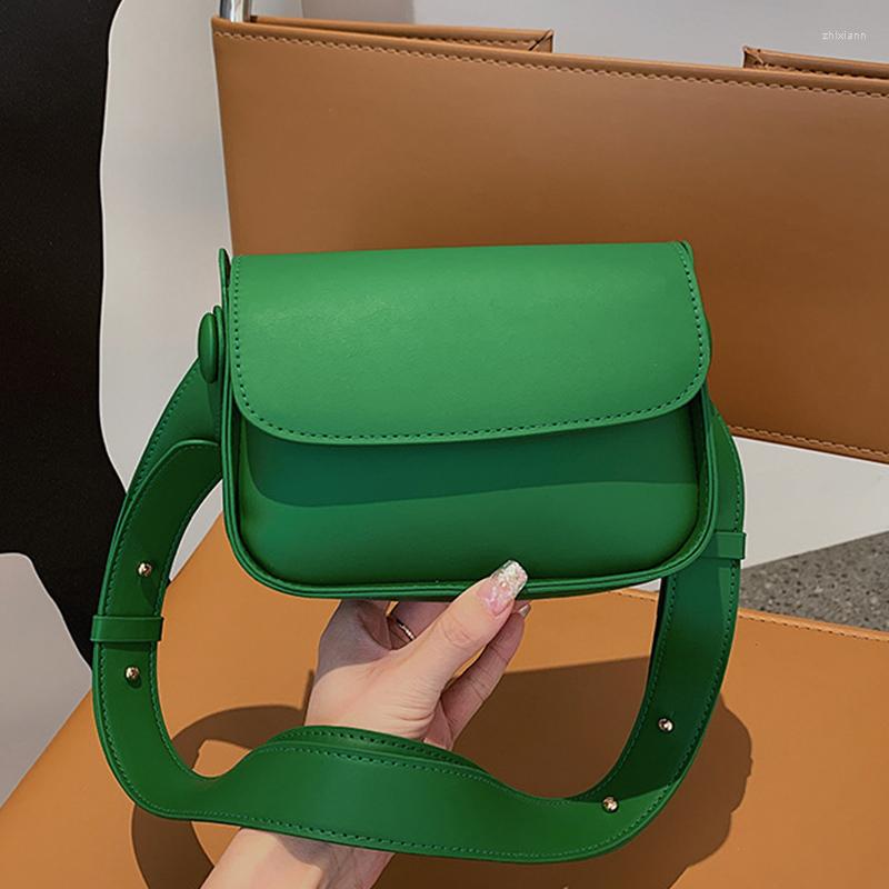 Evening Bags Solid Color Flap Shoulder Bag For Women Fashion PU Leather Armpit Handbag Trendy Underarm Designer Lady Tote Purse BOLSA, Green
Evening Bags Solid Color Flap Shoulder Bag For Women Fashion PU Leather Armpit Handbag Trendy Underarm Designer Lady Tote Purse BOLSA, Green