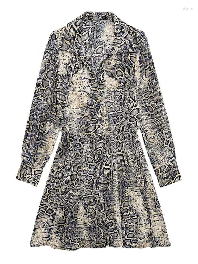 Casual Dresses Women Fashion Snake Animal Print Shirt Dress Chic Long Sleeve Lapel Ruffled Mini 2022 Summer Office Lady Elegant Skirt, Picture shown
Casual Dresses Women Fashion Snake Animal Print Shirt Dress Chic Long Sleeve Lapel Ruffled Mini 2022 Summer Office Lady Elegant Skirt, Picture shown
