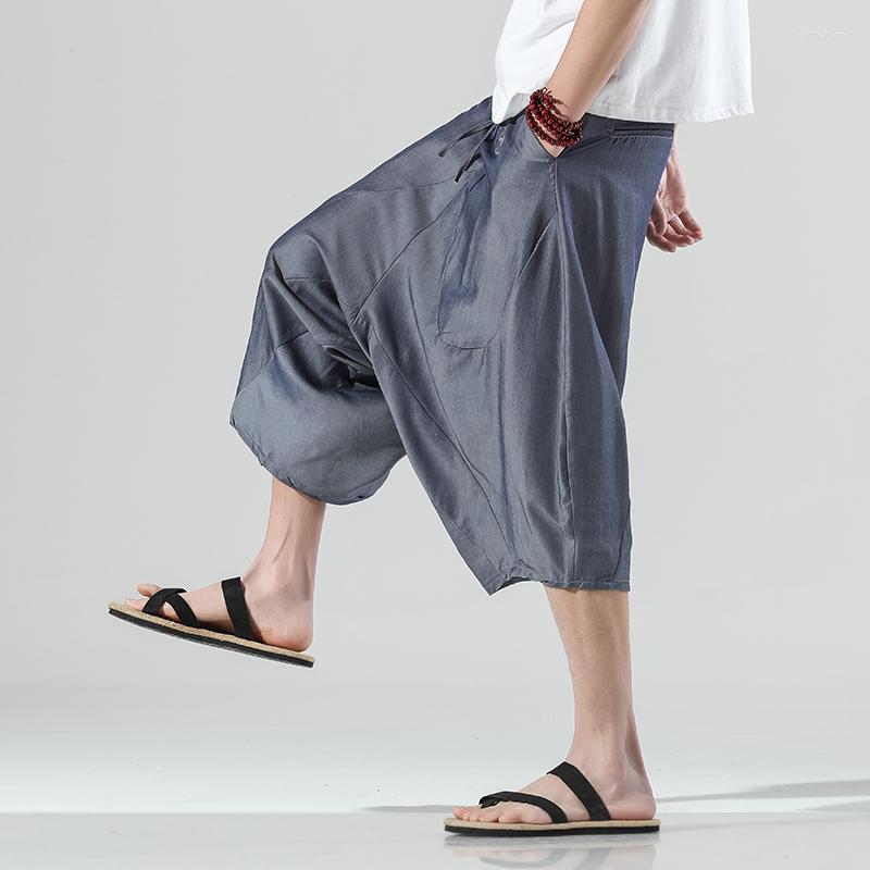 Men's Pants Summer Men Denim Silk Coss-Pants Wide Leg Chinese Style Calf-Length Male Solid Baggy Trousers, Gray
Men's Pants Summer Men Denim Silk Coss-Pants Wide Leg Chinese Style Calf-Length Male Solid Baggy Trousers, Gray