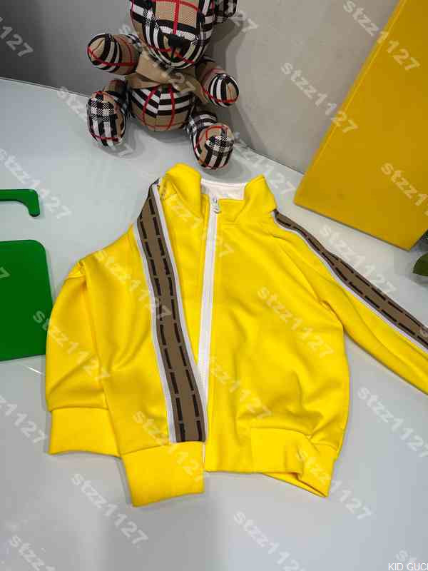 DHL designer baby kids zipper jacket coat f..ndi brand cotton boys and girls hoodies sweater autumn high quality clothes Children cardigan topsFTZX, 22
DHL designer baby kids zipper jacket coat f..ndi brand cotton boys and girls hoodies sweater autumn high quality clothes Children cardigan topsFTZX, 22