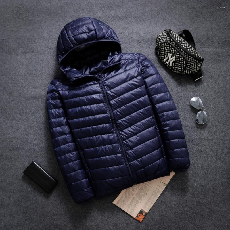 Men's Jackets Autumn And Winter Light Down Jacket Men's Hooded Short White Duck With Hat, Black
Men's Jackets Autumn And Winter Light Down Jacket Men's Hooded Short White Duck With Hat, Black