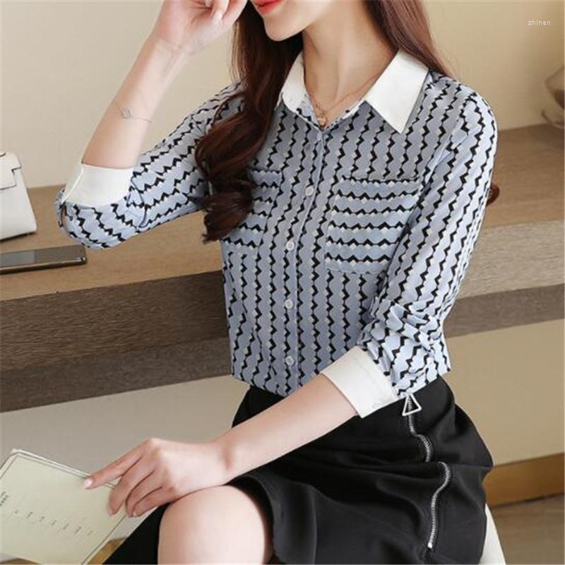 Women' Blouses Blue Striped Hit Color Blouse Female Shirt Doll Collar Long Sleeve Chiffon Spring Buttons Top OL Basic Women
Women' Blouses Blue Striped Hit Color Blouse Female Shirt Doll Collar Long Sleeve Chiffon Spring Buttons Top OL Basic Women
