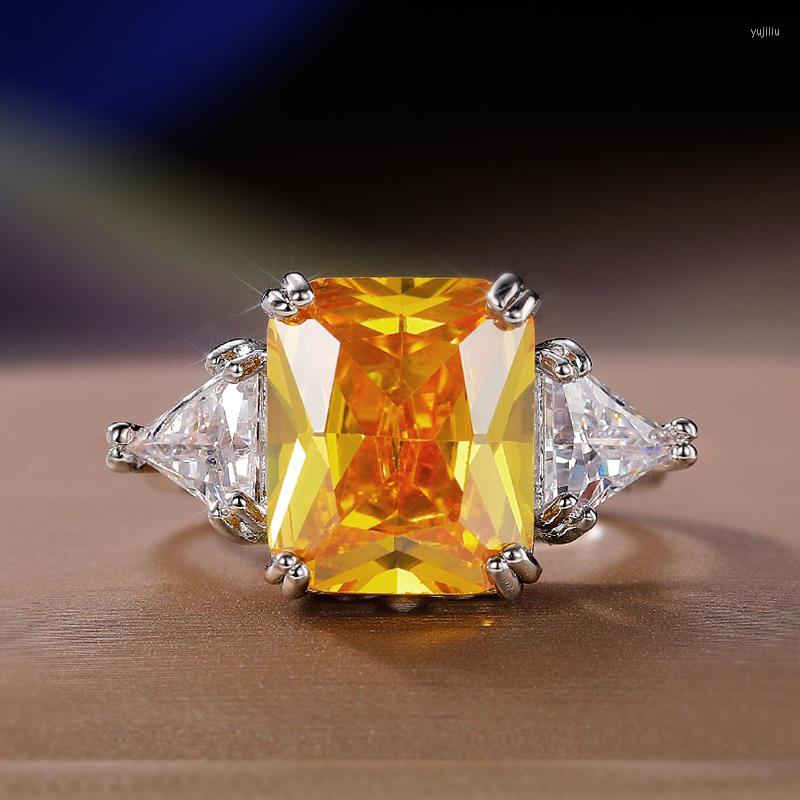 Wedding Rings Huitan Sparkling Yellow CZ For Women Party Luxury Fashion Female Accessories Anniversary Gift Trendy Jewelry
Wedding Rings Huitan Sparkling Yellow CZ For Women Party Luxury Fashion Female Accessories Anniversary Gift Trendy Jewelry