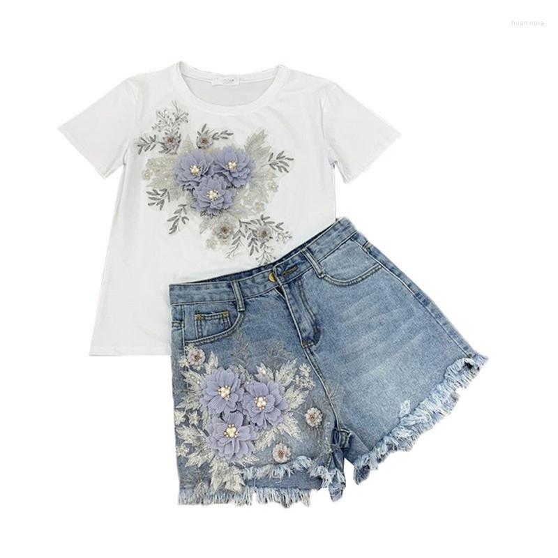 Women' Tracksuits 2022 Summer Women Suit Beaded Flower Short-sleeved T-shirt And Denim Shorts Two-piece Slim Casual Student 2-piece Set, Photo color
Women' Tracksuits 2022 Summer Women Suit Beaded Flower Short-sleeved T-shirt And Denim Shorts Two-piece Slim Casual Student 2-piece Set, Photo color