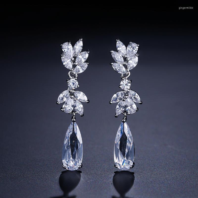 Dangle Earrings Uilz White Color Flower Shape CZ Zircon Water Drop Crystal Pendant For Women Leaf Bridal Wedding Jewelry
Dangle Earrings Uilz White Color Flower Shape CZ Zircon Water Drop Crystal Pendant For Women Leaf Bridal Wedding Jewelry