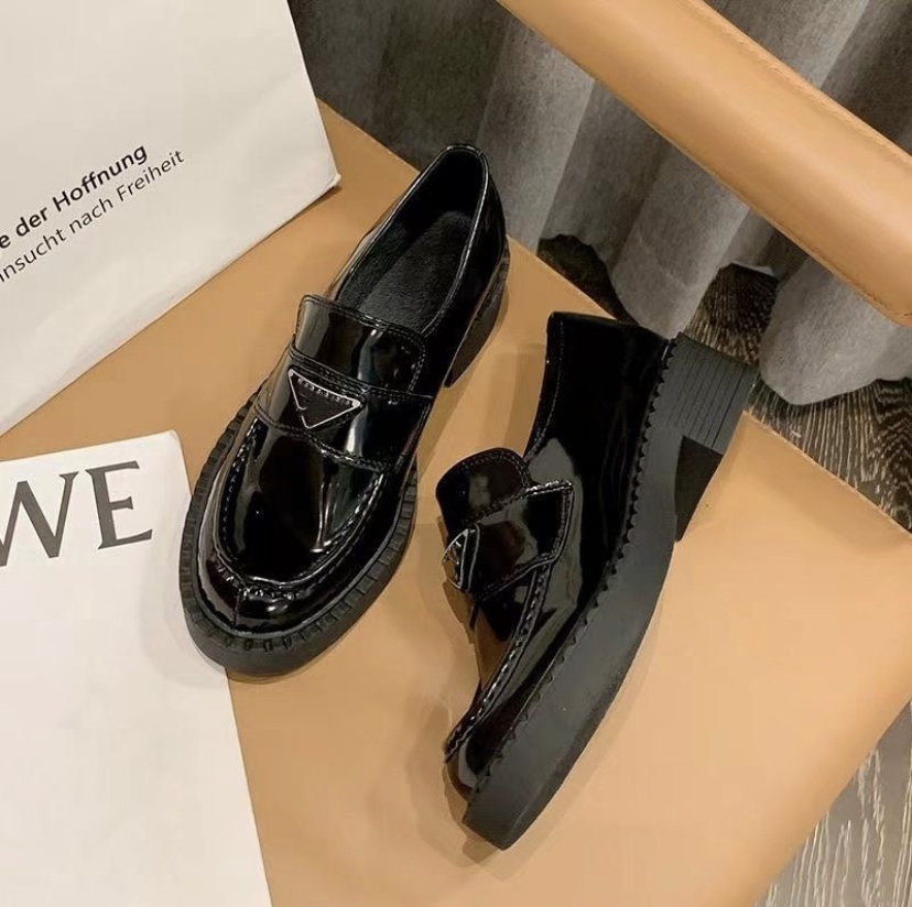 Dress Shoes High Heel Flat Shoe Social Chunky Women Wedding Party Quality Leather Business Formal Loafer With Original Box 2021 Fashion 35-40, Bright black
Dress Shoes High Heel Flat Shoe Social Chunky Women Wedding Party Quality Leather Business Formal Loafer With Original Box 2021 Fashion 35-40, Bright black