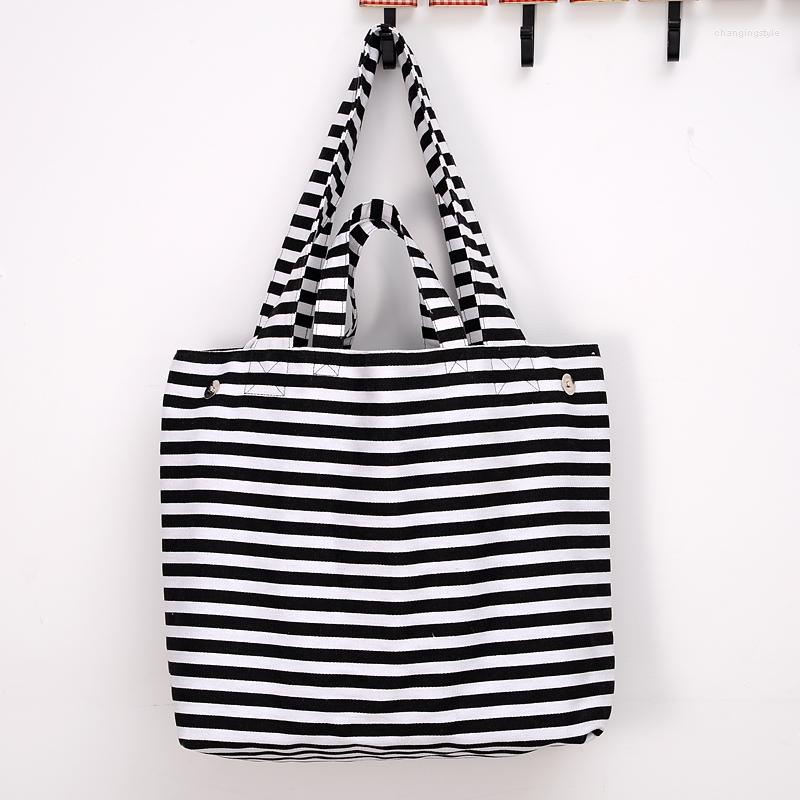 Shopping Bags 2022 Canvas Fashion Thickening Women Black And White Stripes Shoulder Bag Tote Flax Cotton Maximal, Gray
Shopping Bags 2022 Canvas Fashion Thickening Women Black And White Stripes Shoulder Bag Tote Flax Cotton Maximal, Gray