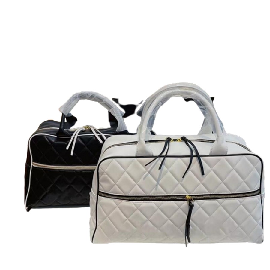 Men Women White Duffle Bags Designer Leisure Commerce Handbags Women's Sheepskin High Capacity Bowling Bag Shoulder Packet Large Travelling Bag Handbag 2209005, Black
Men Women White Duffle Bags Designer Leisure Commerce Handbags Women's Sheepskin High Capacity Bowling Bag Shoulder Packet Large Travelling Bag Handbag 2209005, Black
