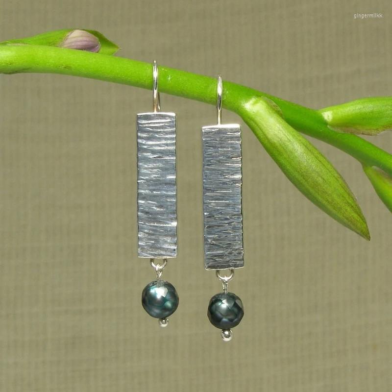 Dangle Earrings Ancient Vintage Silver Color Carved Pattern Handmade Black Pearl Hook Drop For Women Engagement Party Jewelry
Dangle Earrings Ancient Vintage Silver Color Carved Pattern Handmade Black Pearl Hook Drop For Women Engagement Party Jewelry