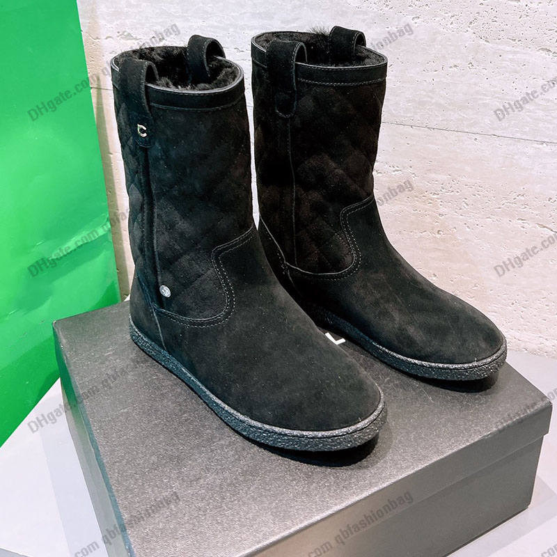 Womens Suede Fur Snow Ankle Boots Retro Fashion Slip-on Classic Black Platform Chelsea Boot Matelasse Quilted Texture Letter Knight Western Cowboy Knee Booties
Womens Suede Fur Snow Ankle Boots Retro Fashion Slip-on Classic Black Platform Chelsea Boot Matelasse Quilted Texture Letter Knight Western Cowboy Knee Booties