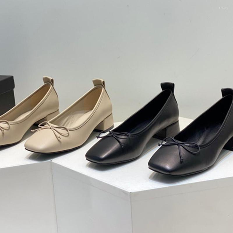 Sandals Jenny&Dave Shoes Woman Casual Women England Office Lady Fashion Bow Simple Solid Genuine Leather Square Heel, Beige
Sandals Jenny&Dave Shoes Woman Casual Women England Office Lady Fashion Bow Simple Solid Genuine Leather Square Heel, Beige