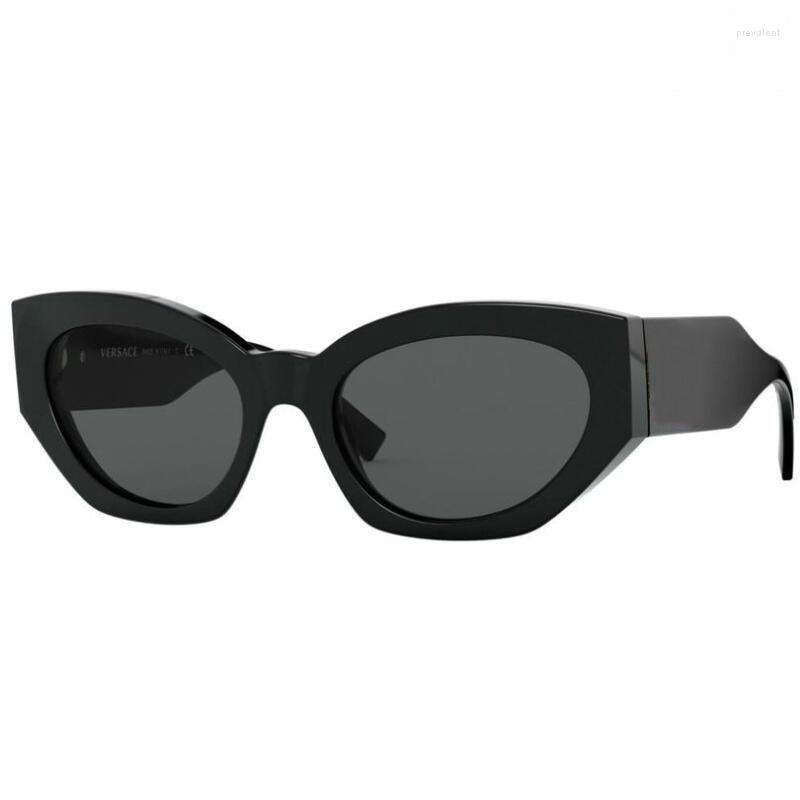 Sunglasses Retro Square For Women Vintage Frame Fashion Luxury Designer Sun Glasses UV400 Eyewear Wholesale 10piece
Sunglasses Retro Square For Women Vintage Frame Fashion Luxury Designer Sun Glasses UV400 Eyewear Wholesale 10piece