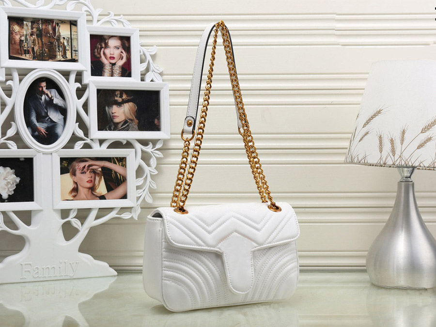 3A Quality Designer bags Luxury tote Bag Crossbody handbags Wamen pattern chain 5 color wallet Ladies Designer womens genuine leather shoulder bag fashion purse, Black
3A Quality Designer bags Luxury tote Bag Crossbody handbags Wamen pattern chain 5 color wallet Ladies Designer womens genuine leather shoulder bag fashion purse, Black