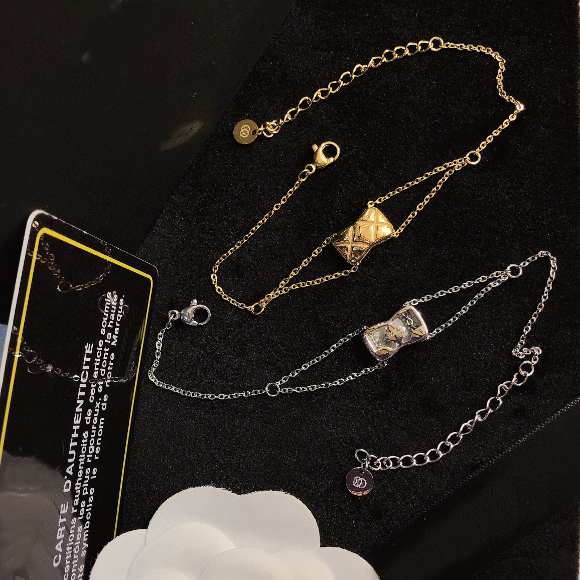 Charm Bracelets Creative Luxury Link Chain Simple New pattern Stainless Steel Bracelet Blessing Card Chain Gift For Couple From Valentine's Day Gift
Charm Bracelets Creative Luxury Link Chain Simple New pattern Stainless Steel Bracelet Blessing Card Chain Gift For Couple From Valentine's Day Gift