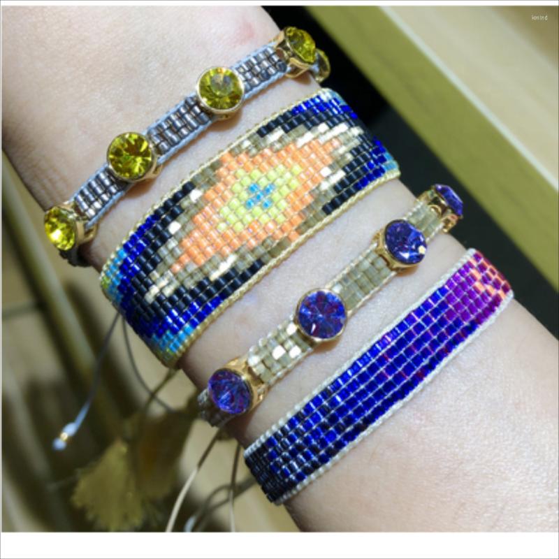 Strand ZHONGVI Rainbow Bracelets For Women Miyuki Pulseras Mujer Moda Couple Bracelet Jewelry Accesorios Bileklik Friendship Gift
Strand ZHONGVI Rainbow Bracelets For Women Miyuki Pulseras Mujer Moda Couple Bracelet Jewelry Accesorios Bileklik Friendship Gift