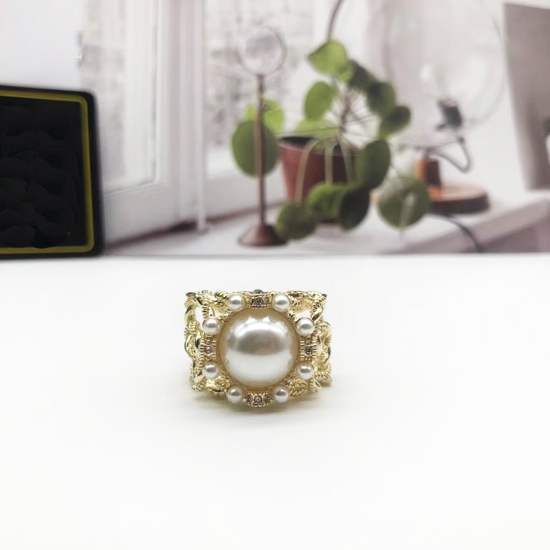 2022 New fashion geometric gold Ring for Women Designer Rings Jewelry Gifts
2022 New fashion geometric gold Ring for Women Designer Rings Jewelry Gifts