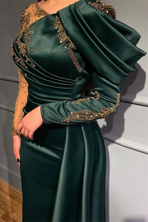 2023 Emerald Green Prom Dresses Bling Gold Crystal Beads Long Sleeves V Neck Illusion Satin Mermaid Plus Size Formal Party Dress Evening Gowns