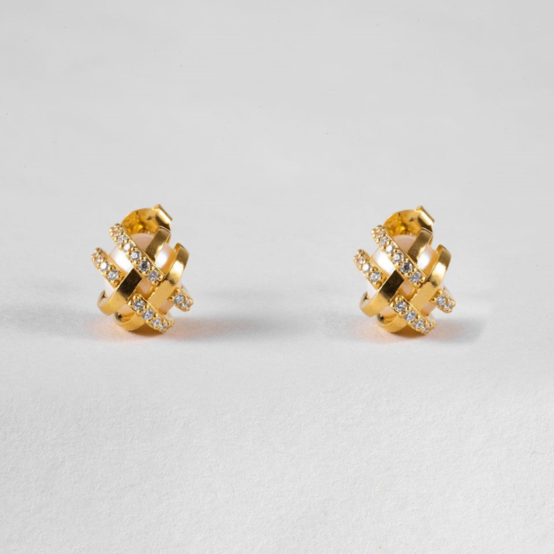Ins Niche Design Stud Grid Set With Zircon Geometric Package Pearl Earrings Brass Gold-Plated High-Grade Fine Fashion Jewelry
Ins Niche Design Stud Grid Set With Zircon Geometric Package Pearl Earrings Brass Gold-Plated High-Grade Fine Fashion Jewelry