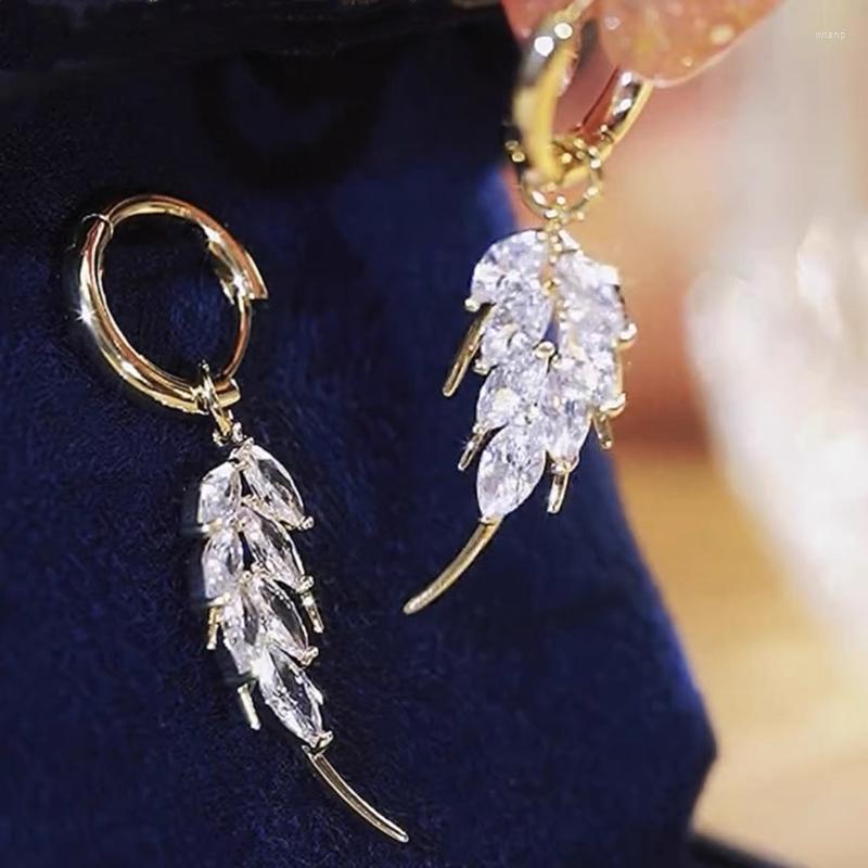 Dangle Earrings 2022 Long Contracted Leaves Modelling Joker Drop Fashion Shiny Crystal Senior Women Trendy Jewelry
Dangle Earrings 2022 Long Contracted Leaves Modelling Joker Drop Fashion Shiny Crystal Senior Women Trendy Jewelry
