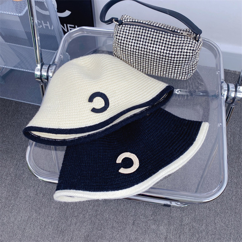Winter Beanies Womens Designer Bucket Hats Fashion Brand Knitted Cap Men Outdoor Casual Caps Luxury Letter Embroidered Skull Hat Ball Cap, Black
Winter Beanies Womens Designer Bucket Hats Fashion Brand Knitted Cap Men Outdoor Casual Caps Luxury Letter Embroidered Skull Hat Ball Cap, Black