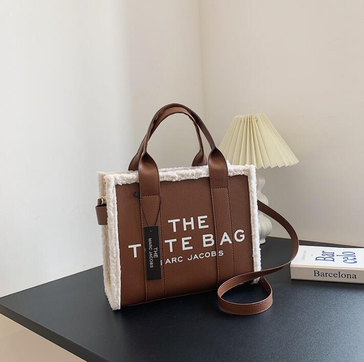 Designer Bags The Tote Bag Fashion Luxury Women Crossbody Purse Handbags PU Leather Purses Shoulder Casual Square Handbag Totes Bags Marc Jacobs, 1-red
Designer Bags The Tote Bag Fashion Luxury Women Crossbody Purse Handbags PU Leather Purses Shoulder Casual Square Handbag Totes Bags Marc Jacobs, 1-red
