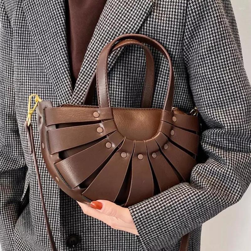 Evening Bags Ladies Tote Bag 2022 Fashion High-quality PU Leather Women's Designer Handbag Vintage Shoulder Messenger, White
Evening Bags Ladies Tote Bag 2022 Fashion High-quality PU Leather Women's Designer Handbag Vintage Shoulder Messenger, White