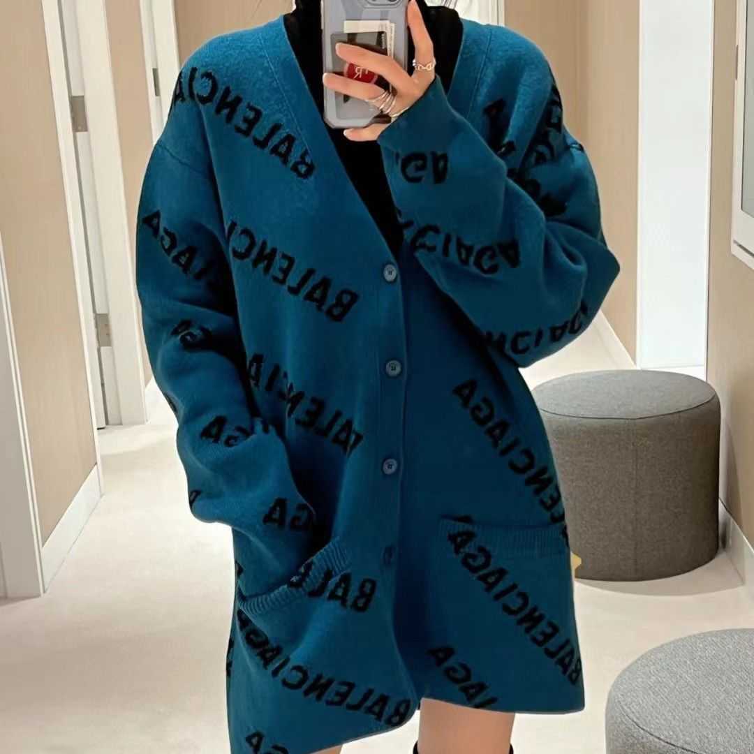 Stand Designer Quality Women Jacquard Sweater Balencigas 2022 Letter Autumn Winter Home Collar Coat Fashion for Men TNAP, Black and yellow
Stand Designer Quality Women Jacquard Sweater Balencigas 2022 Letter Autumn Winter Home Collar Coat Fashion for Men TNAP, Black and yellow