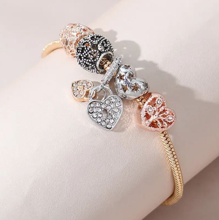 Fashionable Chain Applicable to various occasions Heart Lock Pendant Tree Of Life Charm Bracelets Handmade
Fashionable Chain Applicable to various occasions Heart Lock Pendant Tree Of Life Charm Bracelets Handmade