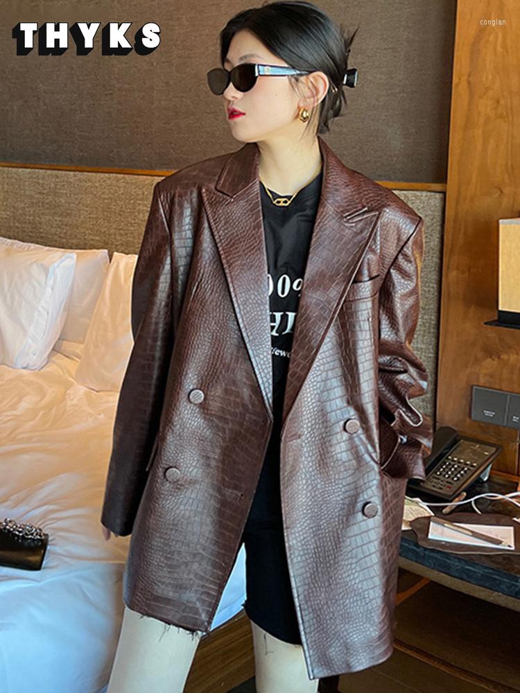 Women' Leather Fall Oversized Shiny Brown Crocodile Pattern PU Blazer Women Double Breasted Long Sleeve Y2K Jacket Fashion
Women' Leather Fall Oversized Shiny Brown Crocodile Pattern PU Blazer Women Double Breasted Long Sleeve Y2K Jacket Fashion