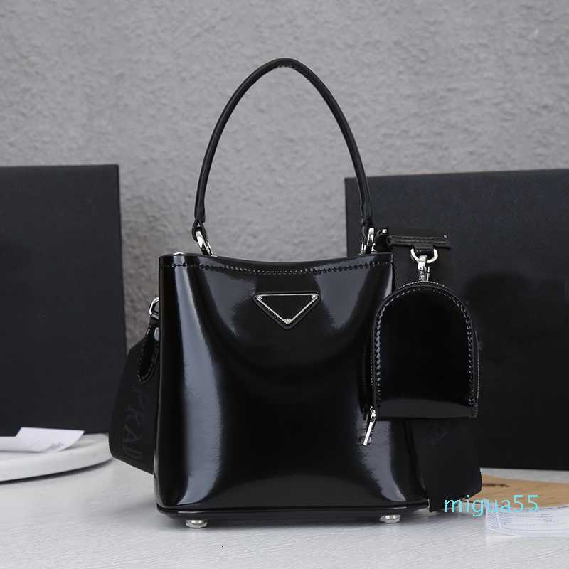 Designer Lady Fashion Crossbody Bags Shoulder Luxuries Women Woman Handbags Luxurious Bucket Patent Leather, Black
Designer Lady Fashion Crossbody Bags Shoulder Luxuries Women Woman Handbags Luxurious Bucket Patent Leather, Black