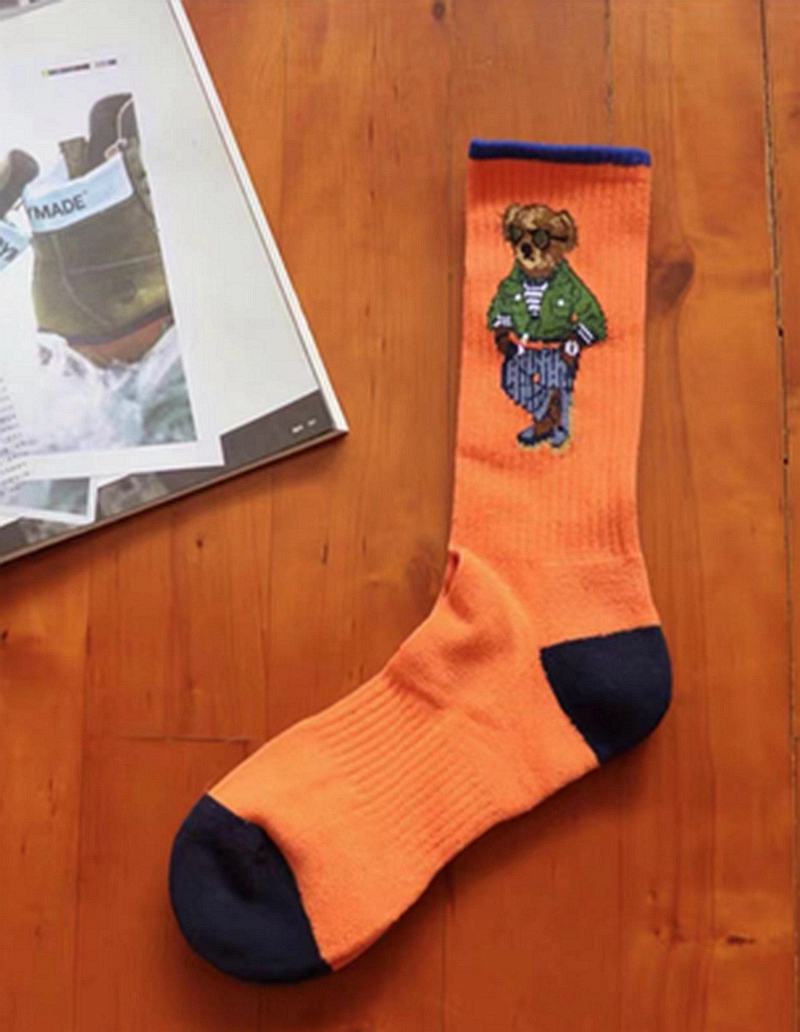 Wholesale 2028 autumn and winter bear printing vintage style denim sports men's socks stockings, 41-45
Wholesale 2028 autumn and winter bear printing vintage style denim sports men's socks stockings, 41-45