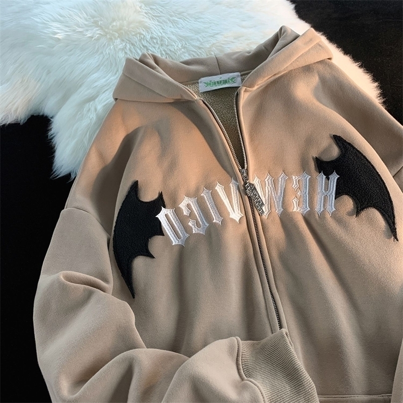 Womens Hoodies Sweatshirts American cartoon design sense little devil hooded cardigan plus fleece sweater women autumn and winter loose coat tops 221010, No pattern
Womens Hoodies Sweatshirts American cartoon design sense little devil hooded cardigan plus fleece sweater women autumn and winter loose coat tops 221010, No pattern