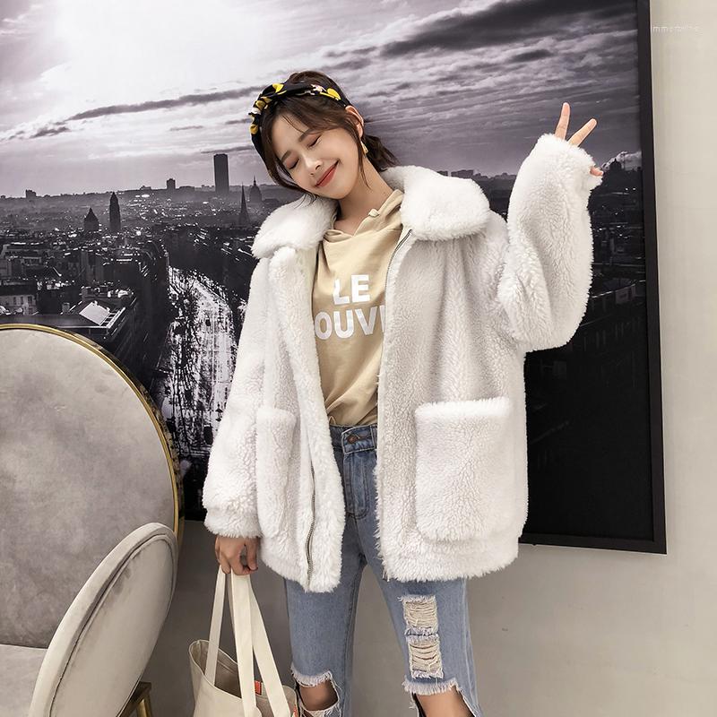 Women's Fur 2022 Natural Granular Wool Jacket Red White D Real Sheep Women Winter Warm Clothing
Women's Fur 2022 Natural Granular Wool Jacket Red White D Real Sheep Women Winter Warm Clothing