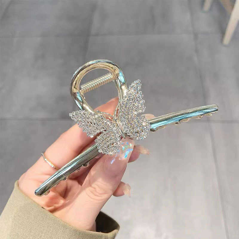 Korean temperament Rhinestone Butterfly large grab clip summer high sense hairpin net red fashion back head shark clip
Korean temperament Rhinestone Butterfly large grab clip summer high sense hairpin net red fashion back head shark clip