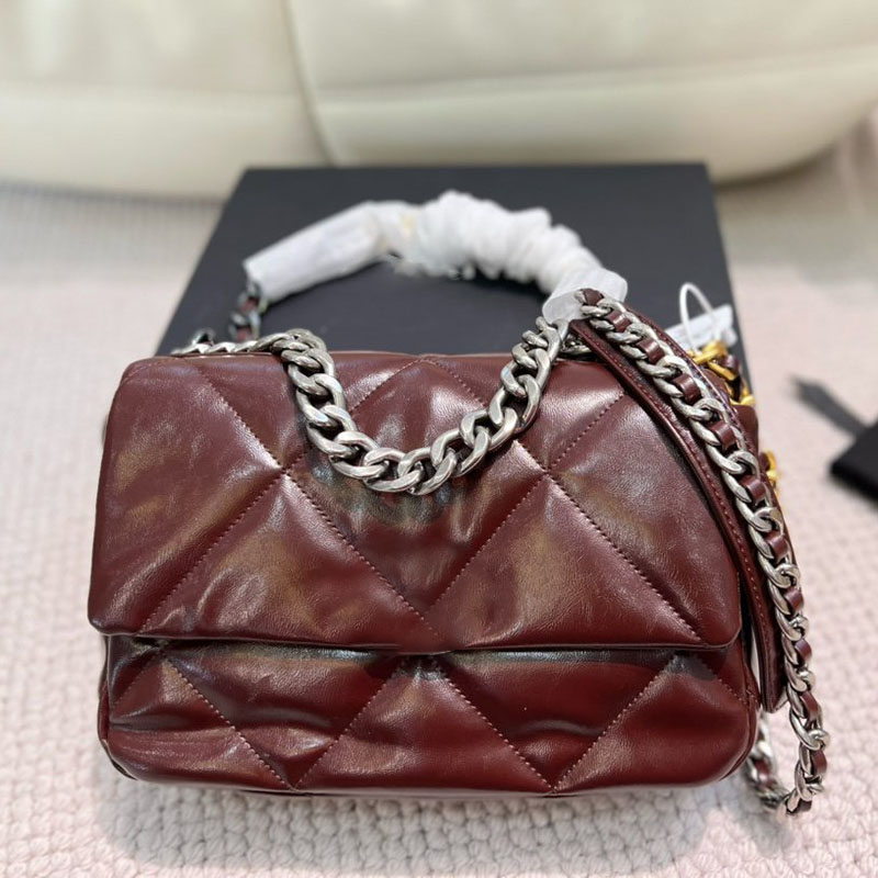 Luxury 19 Women Designer Crossbody Bag Genuine Leather Quilted Large Capacity Soft Material Classic Flap Handbags Fashion Shop Makeup Bag Birkin Multi Pochette, Black
Luxury 19 Women Designer Crossbody Bag Genuine Leather Quilted Large Capacity Soft Material Classic Flap Handbags Fashion Shop Makeup Bag Birkin Multi Pochette, Black