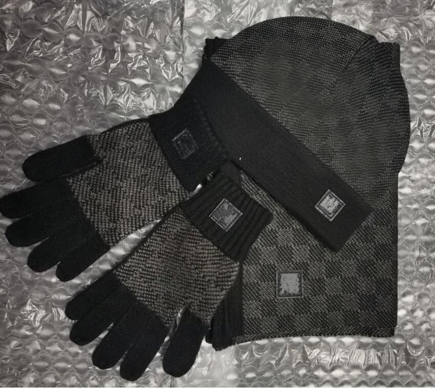 2022 Hats Scarves Gloves Sets Designer Mens Beanie Scarf Glove Set Luxury Hat Knitted Caps Ski Scarves Mask Unisex Winter Outdoor
2022 Hats Scarves Gloves Sets Designer Mens Beanie Scarf Glove Set Luxury Hat Knitted Caps Ski Scarves Mask Unisex Winter Outdoor