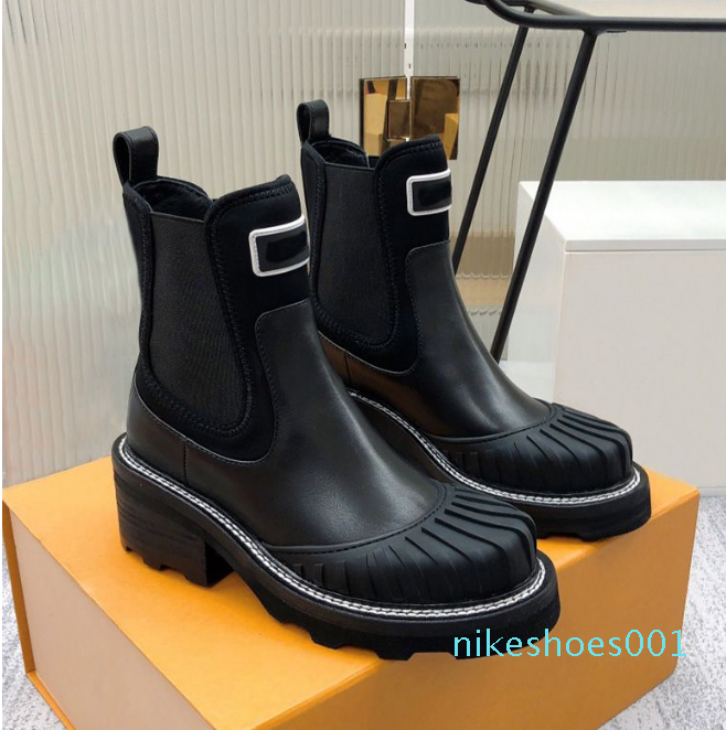 2022 Boots Classic Chelsea Boot Designer Martin Boots Rubber Tip Motorcycle Booties Platform Sole Slip-on Ecru White Khaki Black
2022 Boots Classic Chelsea Boot Designer Martin Boots Rubber Tip Motorcycle Booties Platform Sole Slip-on Ecru White Khaki Black