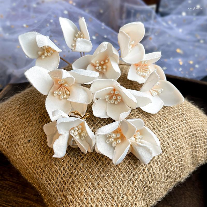 Hair Clips 10PC Vintage Flower Bridal Hairpins Set With Earring HandmadeTiaras Women Headware Wedding Accessories Tocados Para El Pelo
Hair Clips 10PC Vintage Flower Bridal Hairpins Set With Earring HandmadeTiaras Women Headware Wedding Accessories Tocados Para El Pelo