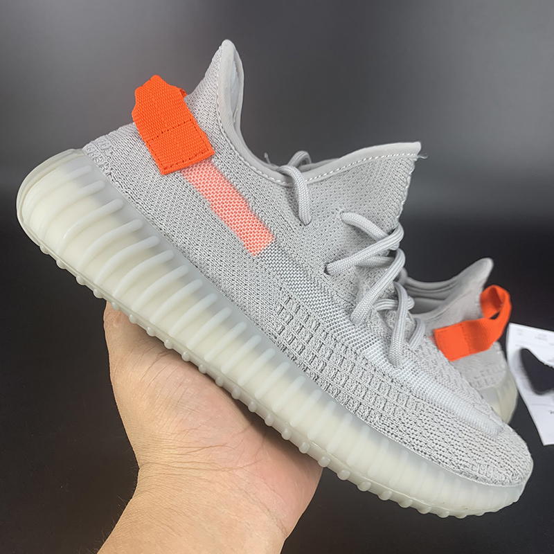 2022 NEW running shoes Mono Ice Yecheil Cinde tail dazzling blue Desert Static belgua semi Trainer Earth sneakers, Box
2022 NEW running shoes Mono Ice Yecheil Cinde tail dazzling blue Desert Static belgua semi Trainer Earth sneakers, Box